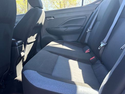 Used 2025 Nissan Versa SV image 23