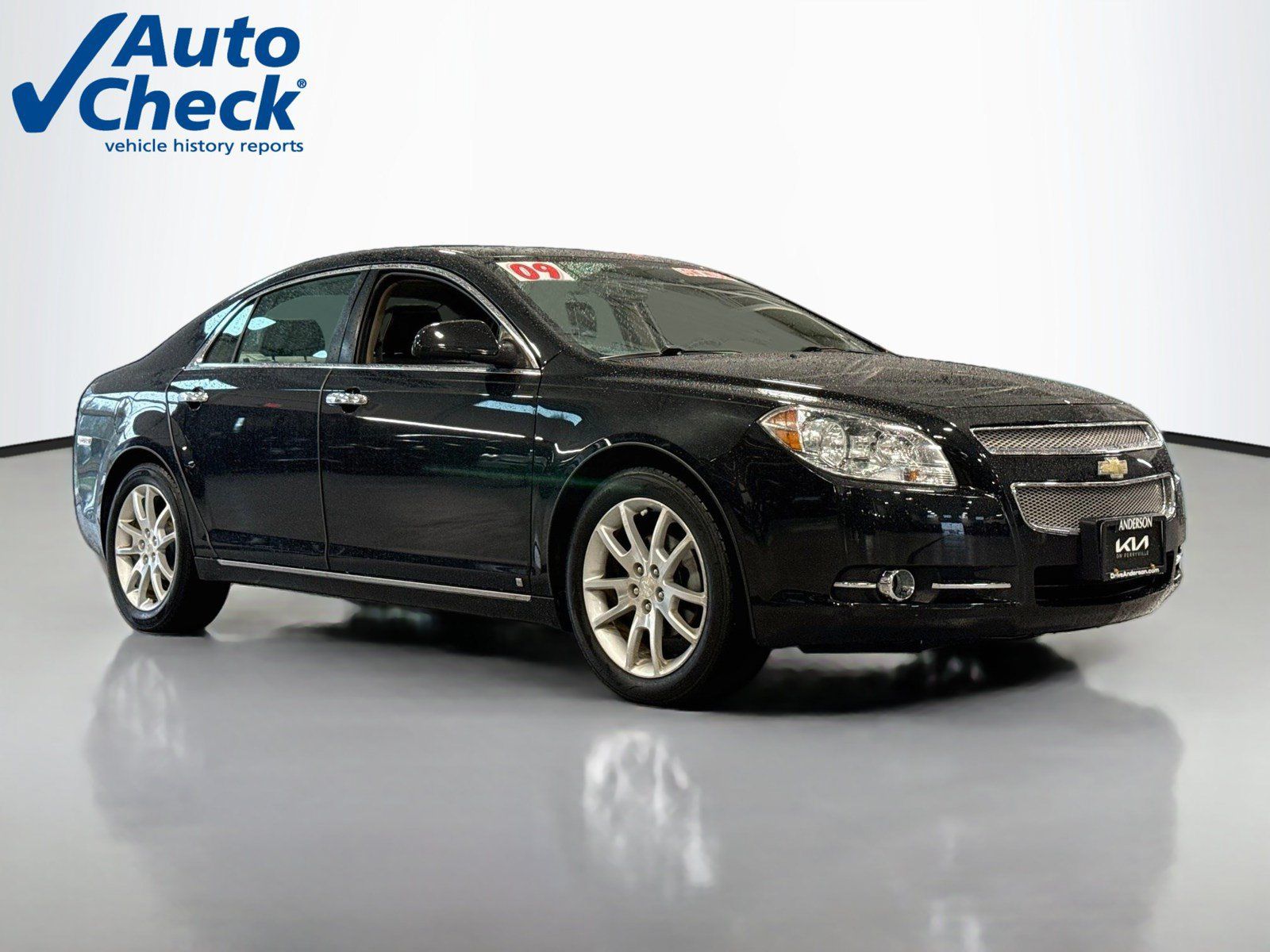 Used 2009 Chevrolet Malibu LTZ FWD image 1