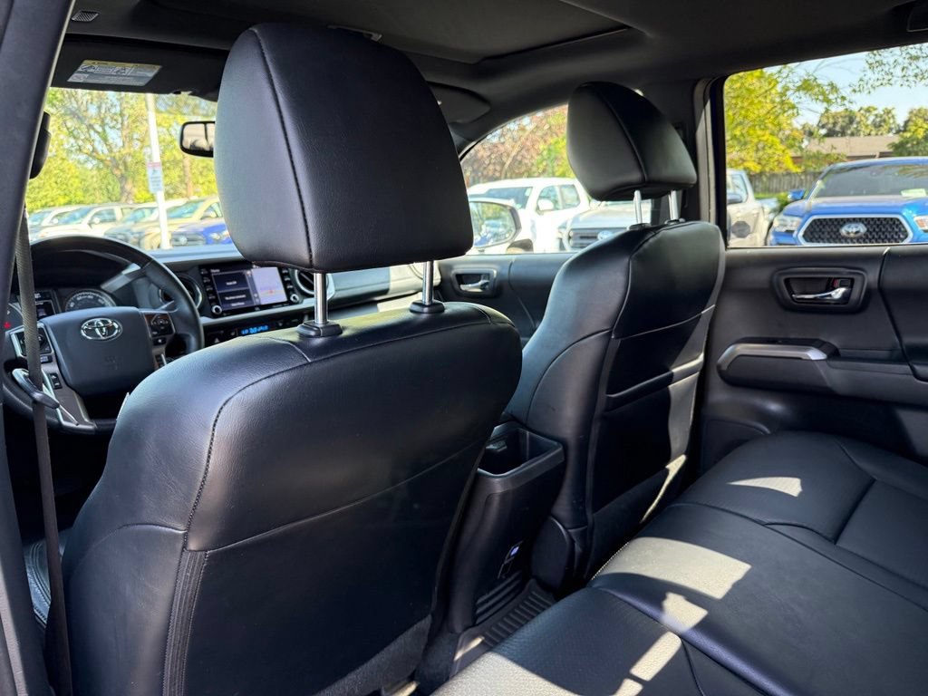 Used 2023 Toyota Tacoma Limited AWD/4WD image 17