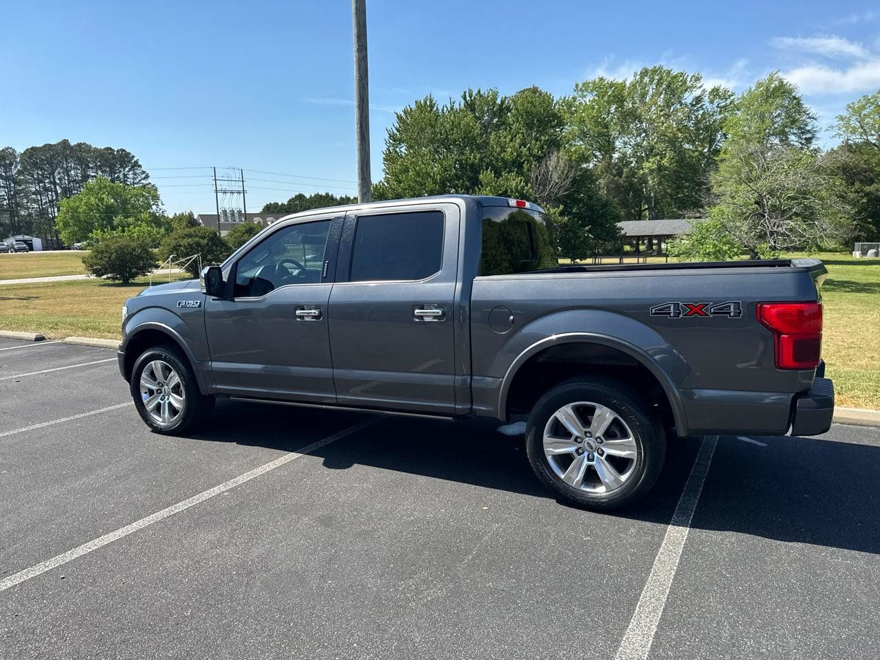 Used 2019 Ford F150 Platinum AWD/4WD image 11