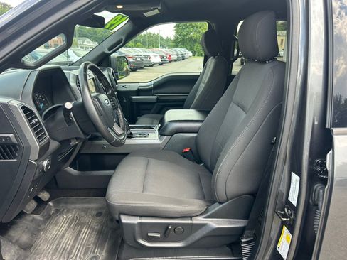 Used 2019 Ford F150 XLT w/ Equipment Group 302A Luxury AWD/4WD image 15