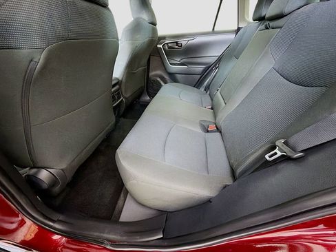 Used 2025 Toyota RAV4 LE AWD/4WD image 22