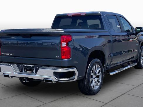 Used 2021 Chevrolet Silverado 1500 LT w/ Z71 Off-Road Package AWD/4WD image 13