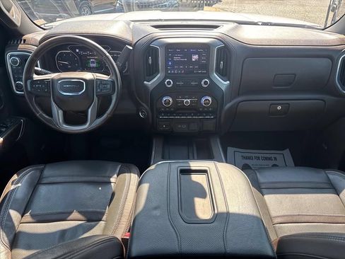 Used 2022 GMC Sierra 2500 Denali w/ Denali Ultimate Package AWD/4WD image 21