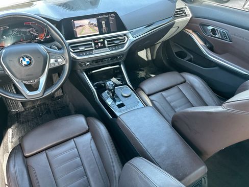 Used 2019 BMW 330i Sedan w/ Premium Package RWD image 24