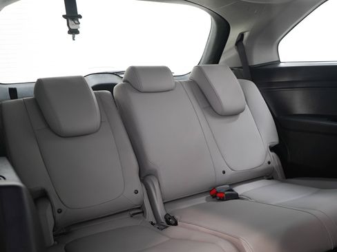 Used 2018 Honda Odyssey EX-L image 13