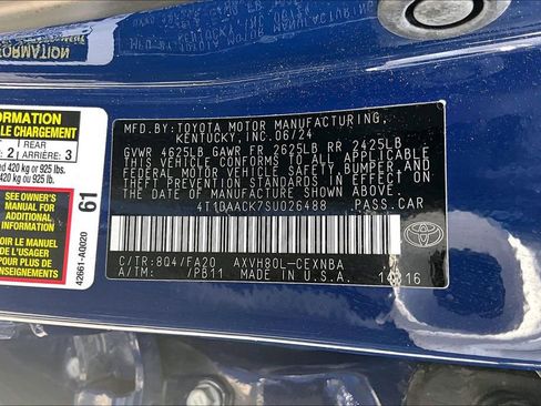 Used 2025 Toyota Camry SE FWD image 19