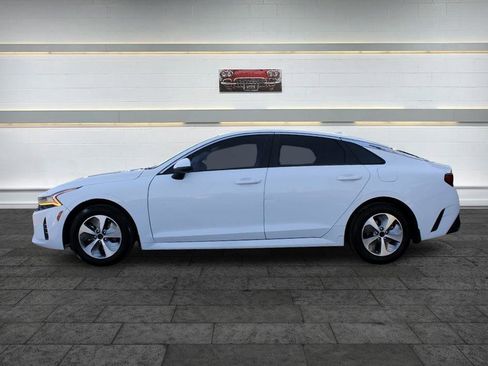 Used 2021 Kia K5 LX FWD image 4