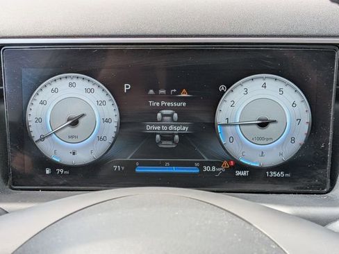 Used 2023 Hyundai Tucson Limited w/ Cargo Package AWD/4WD image 9