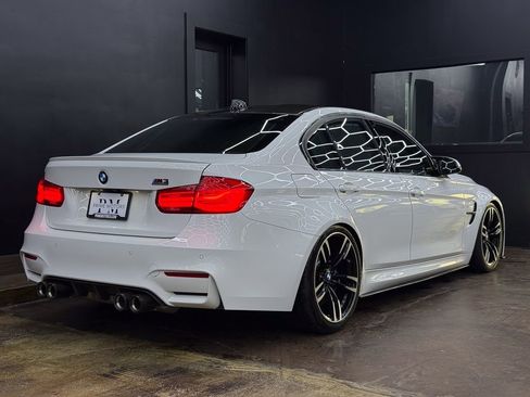 Used 2017 BMW M3 RWD image 8