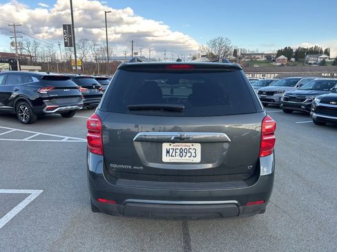Used 2017 Chevrolet Equinox LT w/ Convenience Package image 5