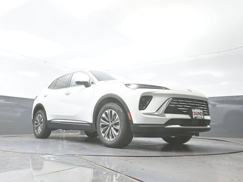 Used 2024 Buick Envision Preferred image 52