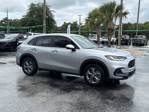 New 2027 Honda HR-V LX image 4