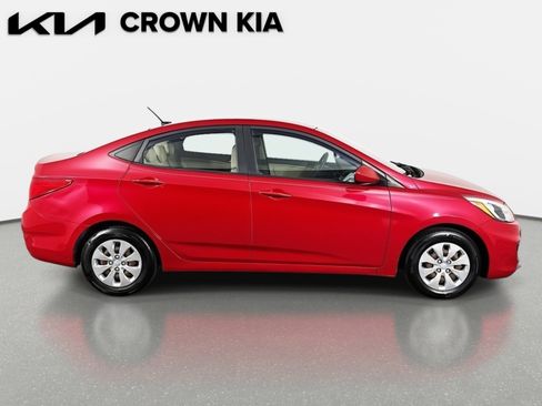 Used 2017 Hyundai Accent SE image 5