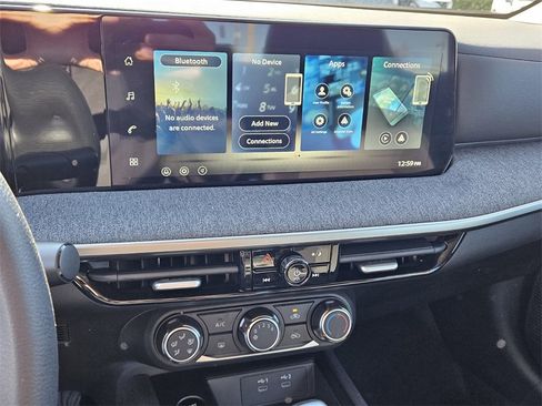 New 2026 Nissan Kicks S image 17