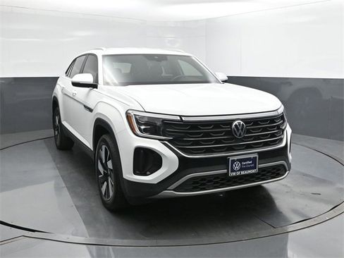 Certified 2024 Volkswagen Atlas Cross Sport SE image 22