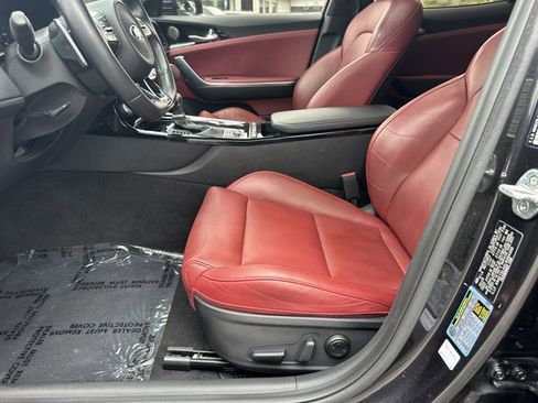 Certified 2020 Kia Stinger GT-Line w/ Sun & Sound Package RWD image 10