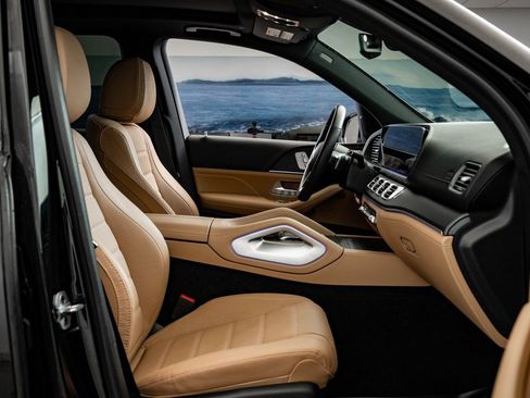 Used 2024 Mercedes-Benz GLE 580 4MATIC image 25