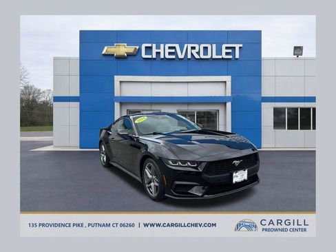 Used 2024 Ford Mustang Coupe RWD image 1