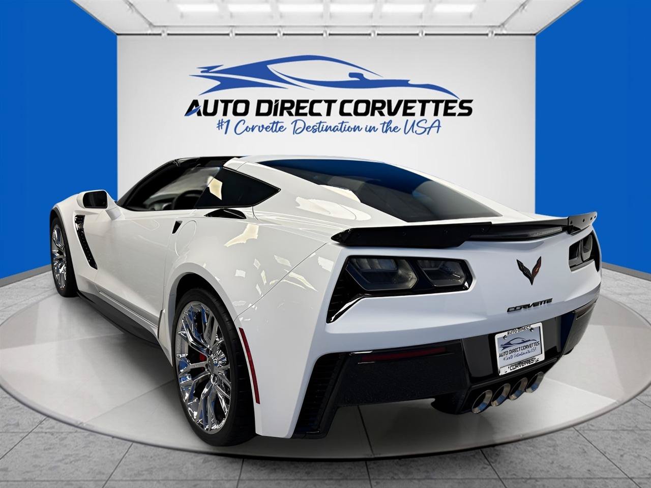 Used 2019 Chevrolet Corvette Z06 RWD image 8