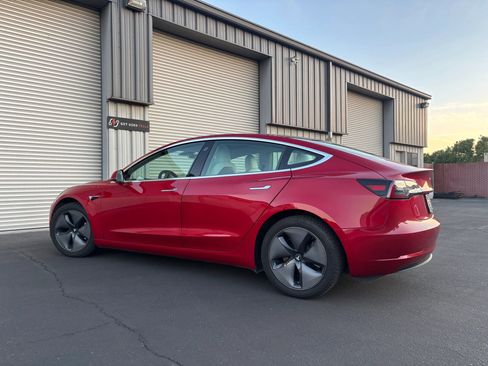 Used 2020 Tesla Model 3 Long Range AWD/4WD image 9