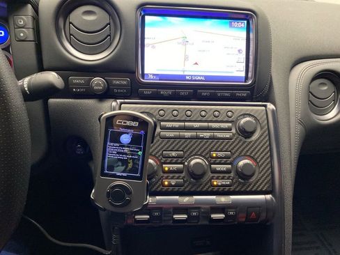 Used 2013 Nissan GT-R Black Edition image 16