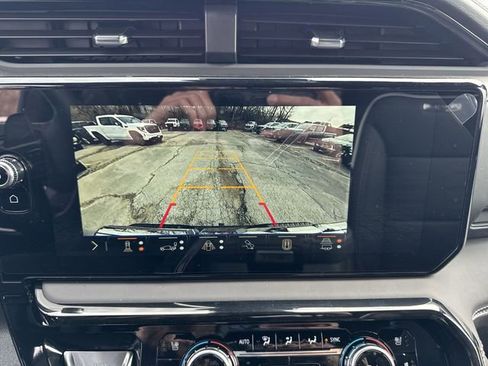 New 2026 GMC Sierra 1500 AT4X AWD/4WD image 17