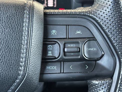Certified 2024 Toyota Tacoma SR5 AWD/4WD image 30