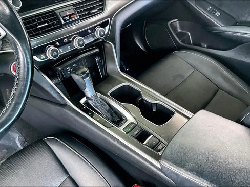 Used 2022 Honda Accord Sport image 15