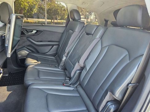 Used 2017 Audi Q7 3.0T Prestige image 20