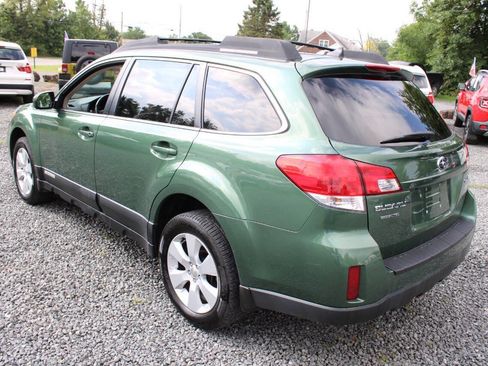 Used 2011 Subaru Outback 2.5i Limited AWD/4WD image 9