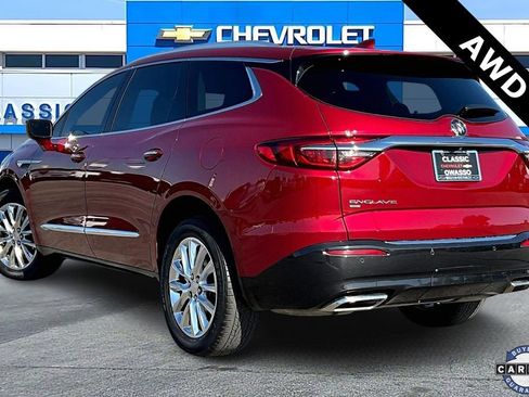 Used 2021 Buick Enclave Premium image 4