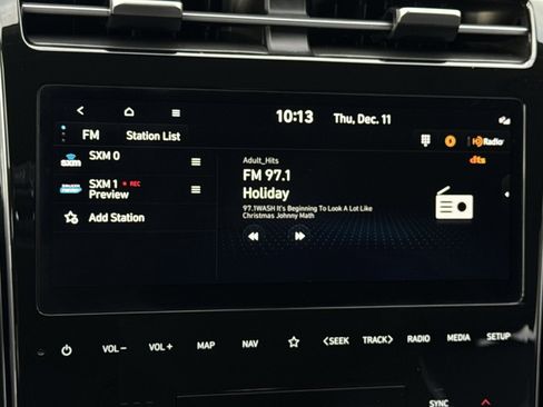 Certified 2023 Hyundai Tucson Limited image 18