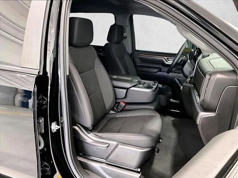 Used 2023 Chevrolet Silverado 1500 LT RWD image 9
