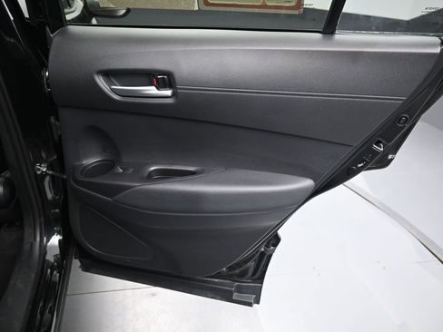 Certified 2025 Toyota Corolla Cross XLE AWD/4WD image 30
