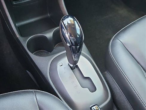 Certified 2021 Chevrolet Spark ACTIV FWD image 18