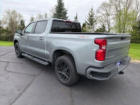 Used 2023 Chevrolet Silverado 1500 RST w/ Convenience Package II AWD/4WD image 4