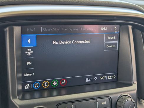Used 2022 Chevrolet Colorado Z71 AWD/4WD image 28