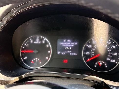 Used 2023 Kia Seltos S AWD/4WD image 22