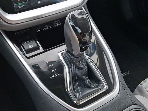 Used 2023 Subaru Legacy Premium image 14