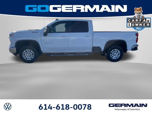 Used 2024 Chevrolet Silverado 2500 LT image 4