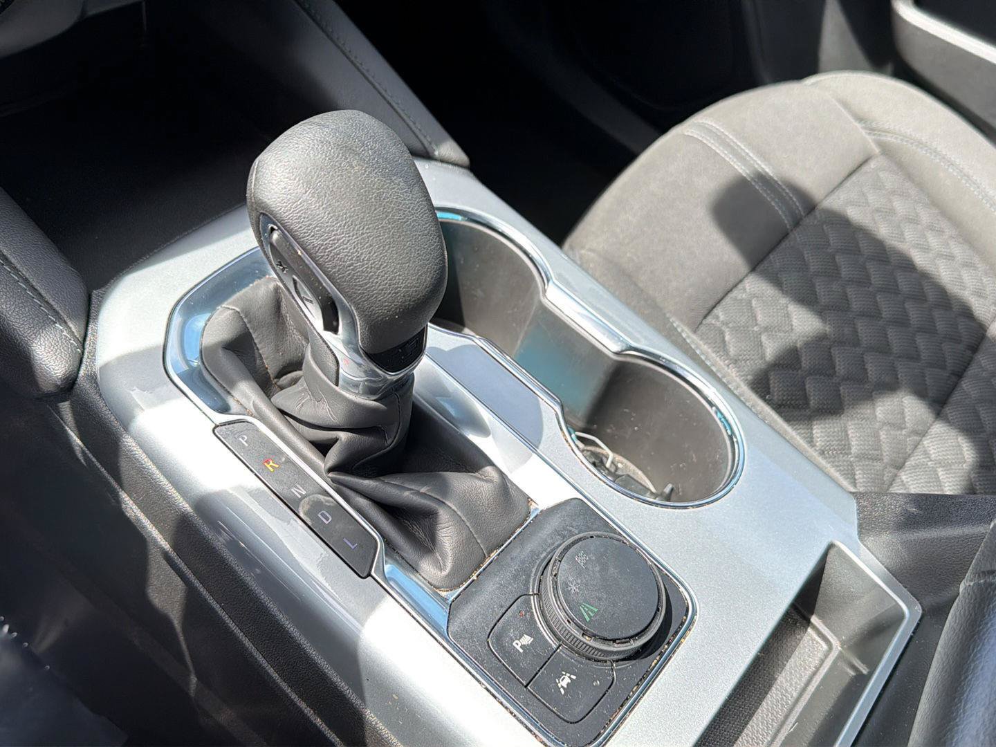 Used 2022 Chevrolet Blazer LT FWD image 27
