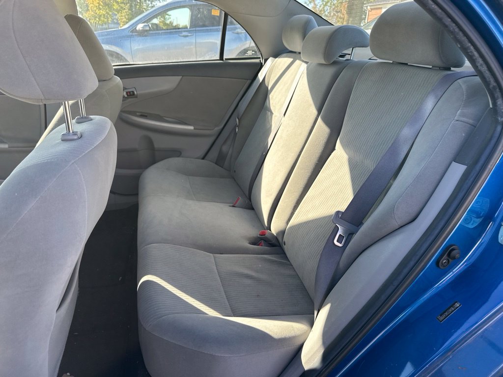 Used 2010 Toyota Corolla LE w/ All Weather Guard Pkg FWD image 13