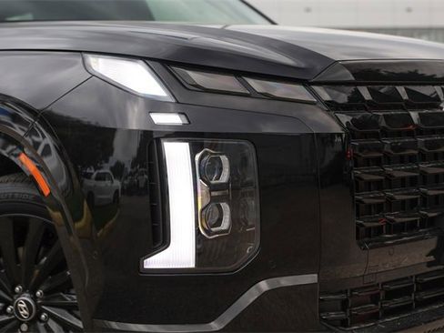 New 2025 Hyundai Palisade Calligraphy image 2