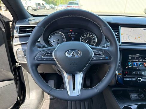 Used 2023 INFINITI QX50 Sport AWD/4WD image 15