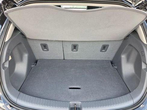 Used 2020 Chevrolet Bolt Premier w/ Infotainment Package FWD image 15
