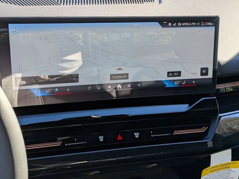 New 2026 BMW 530i xDrive w/ M Sport Package image 23