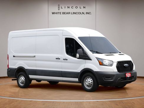 Used 2024 Ford Transit 250 148 Medium Roof Extended AWD w/ Load Area Protection Package image 3