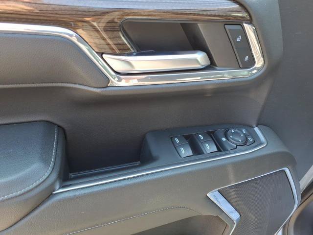 Used 2024 Chevrolet Silverado 1500 LT AWD/4WD image 12