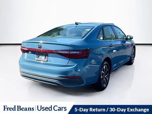 Used 2025 Volkswagen Jetta S FWD image 9